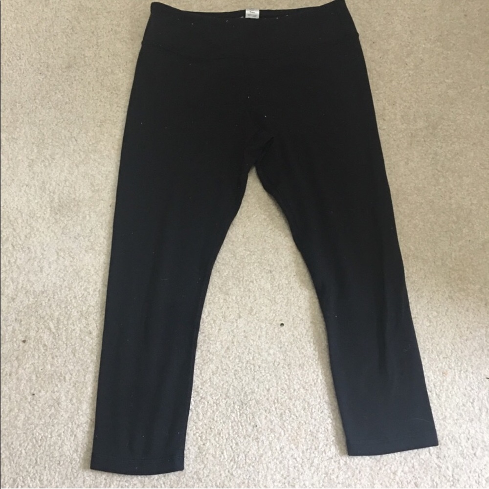 IVIVVA CROPPED LEGGINGS